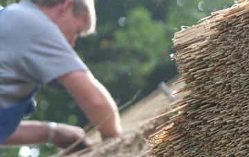 professional Calton thatchers